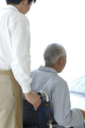 慢性的な頭痛を治す瀬賀カイロプラクティックセンター